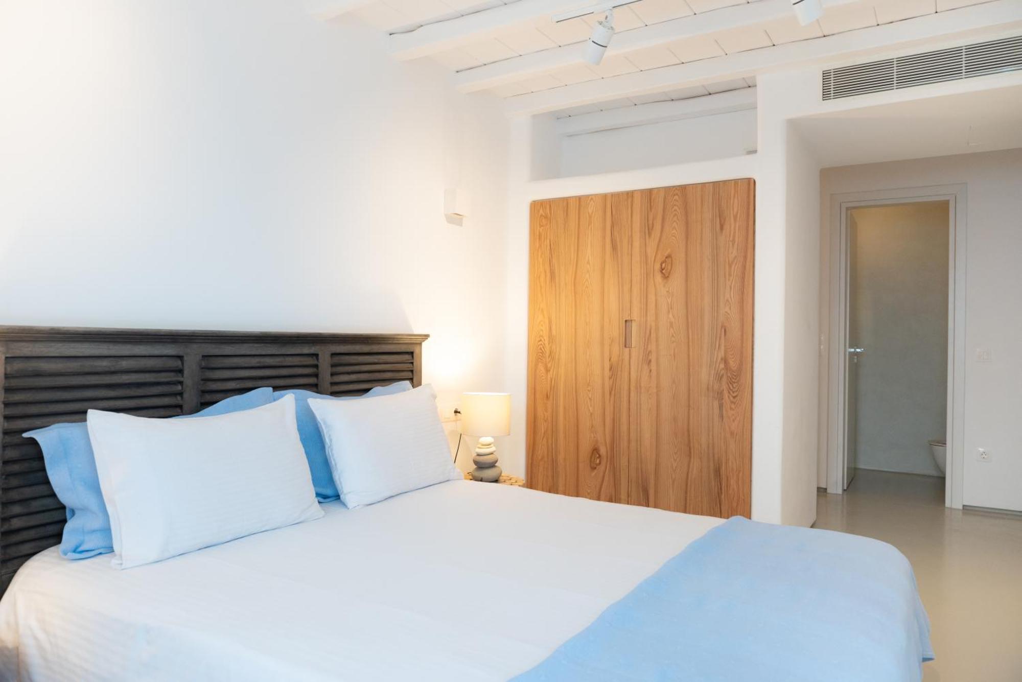 The Summit Of Mykonos Bed & Breakfast Кало Ливади Екстериор снимка