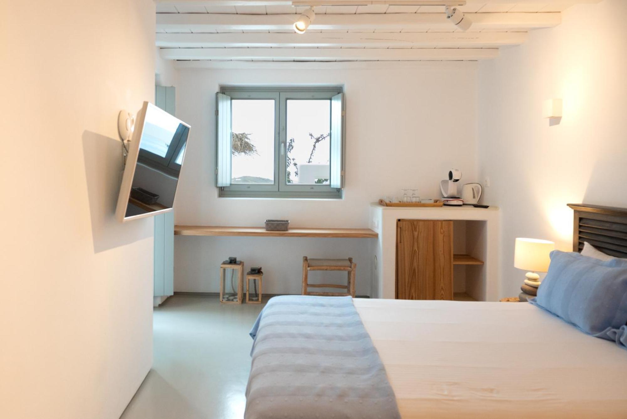 The Summit Of Mykonos Bed & Breakfast Кало Ливади Екстериор снимка